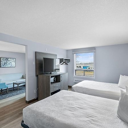 Emerald Hotel & Suites Calgary Airport Exteriér fotografie