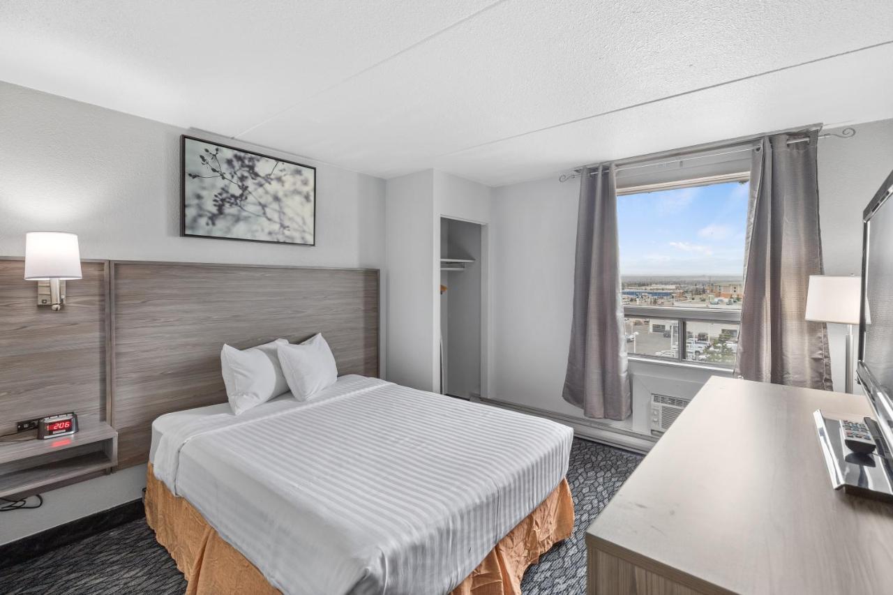 Emerald Hotel & Suites Calgary Airport Exteriér fotografie